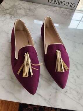 Women's Deep Purple Gold Tassel Pointed Flats - Classic Slip-On.  NEW